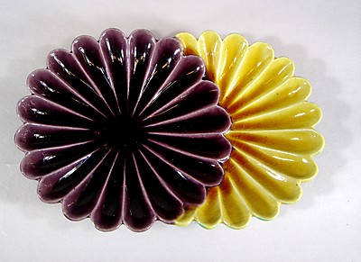 三彩菊華形皿